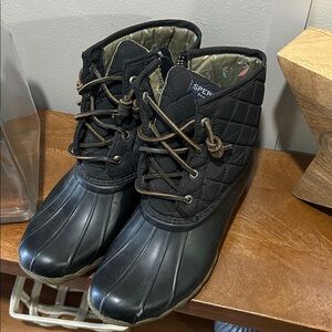 Sperry Black Quilted Lace-Up Boots